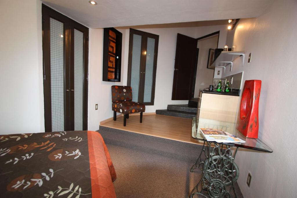 Aztic Hotel And Executive Suites Mexico City Exterior photo